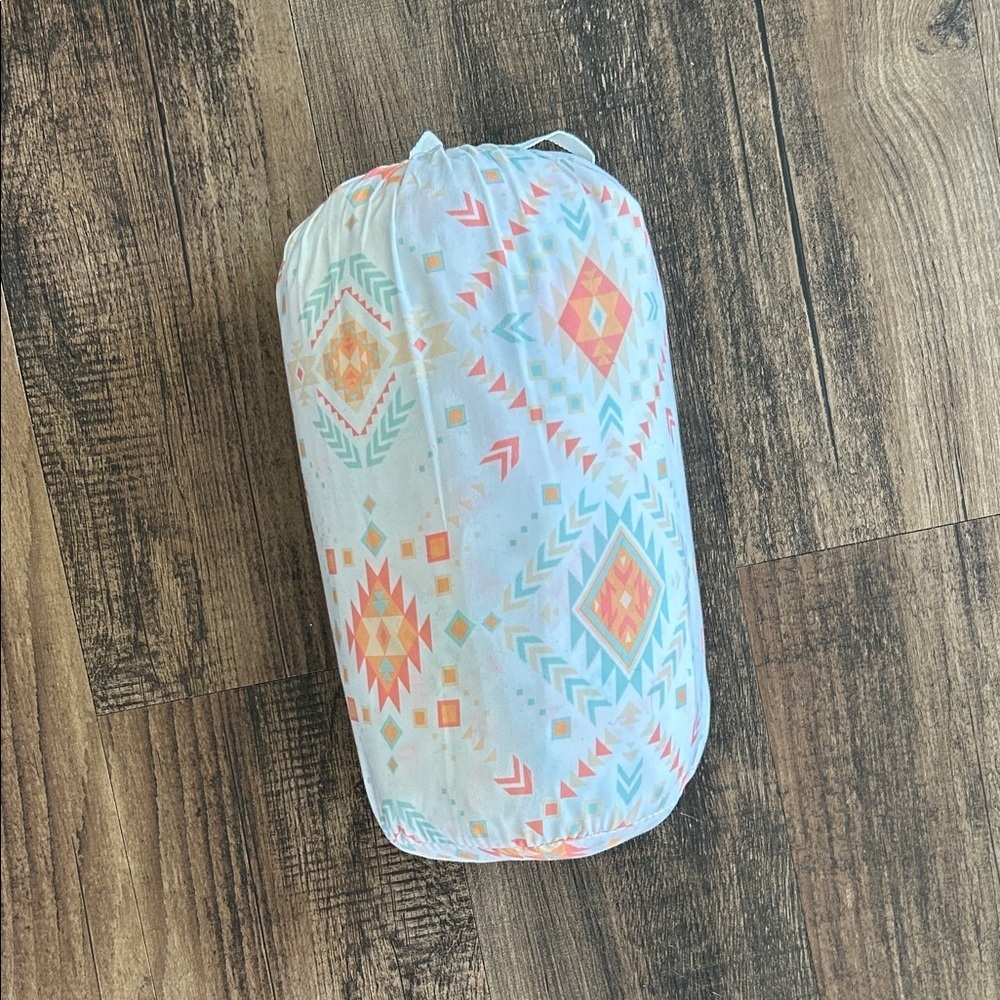 Geometric Patterned Queen Sheet set